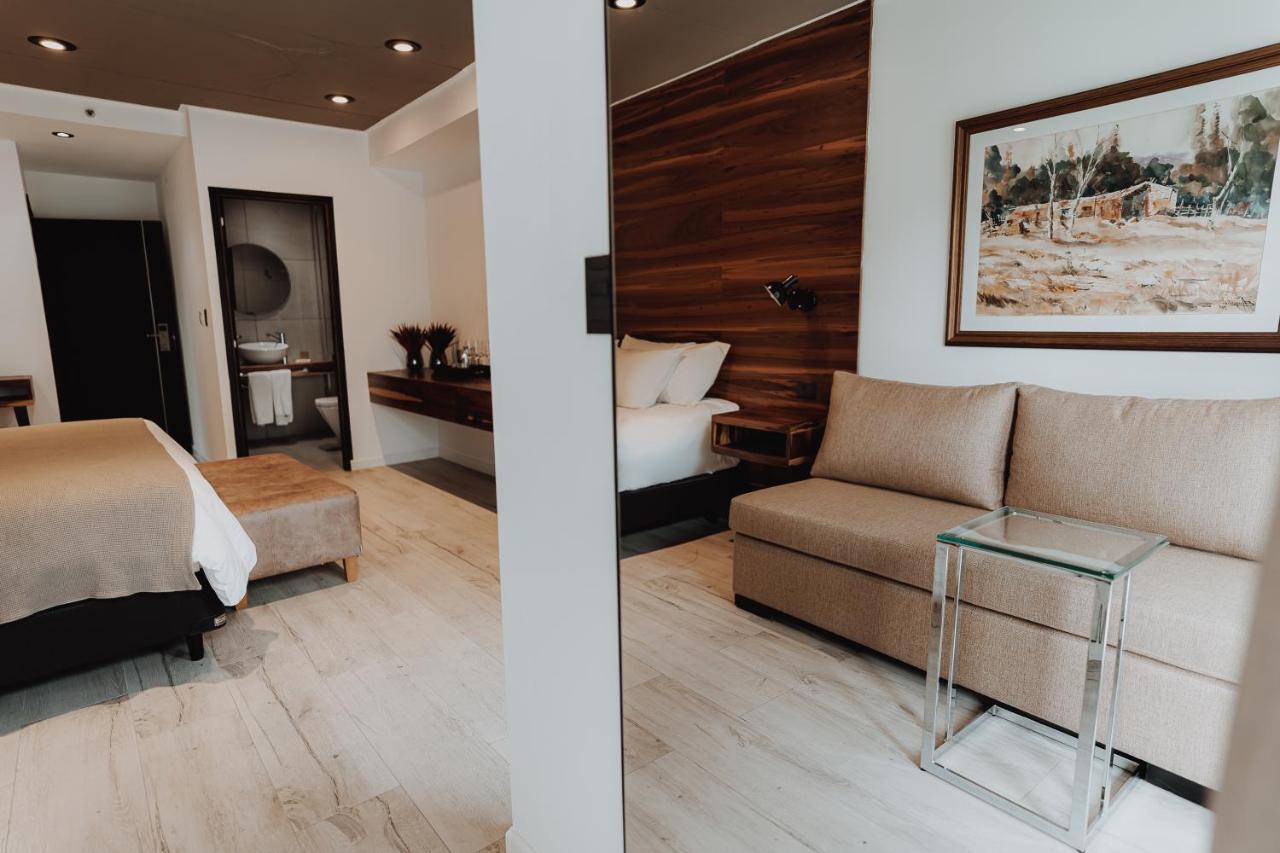 La Urumpta Hotel By Aken Mind Río Cuarto エクステリア 写真
