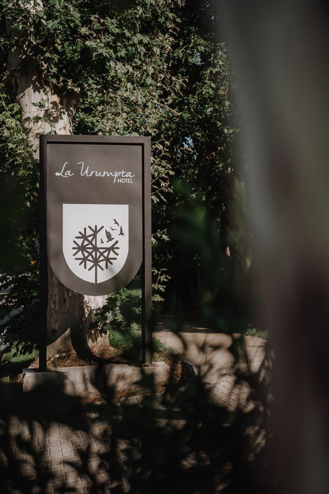 La Urumpta Hotel By Aken Mind Río Cuarto エクステリア 写真